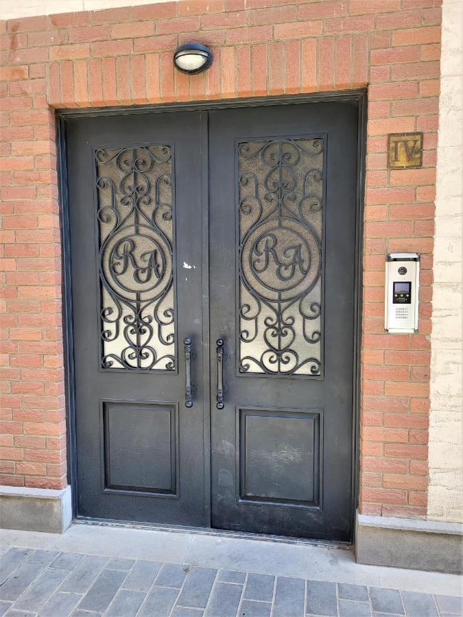 Avlabari Apartment - New One Tbilisi Exteriör bild